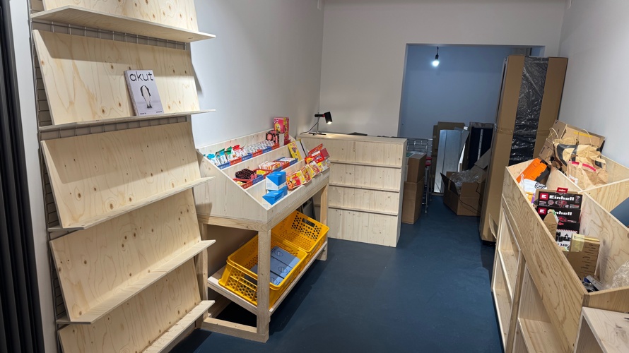 Bring den Kiosk Kurioso in die Neustadtgasse