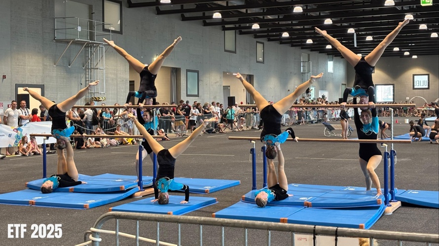 Neue Gerätegwändli für den DTV Müllheim