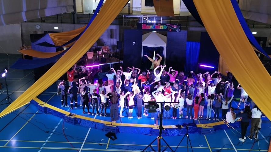 Zirkuszelt für den Kinderzirkus Sorrisino