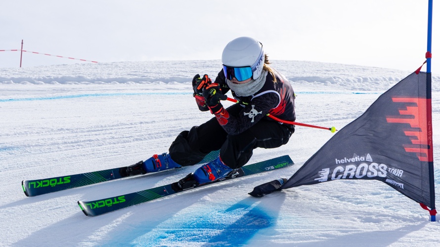 Sarinas Skicross-Weg an die  FIS-Rennen