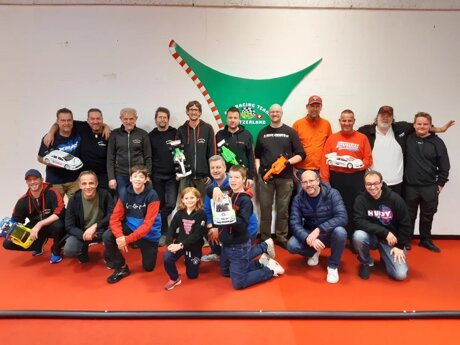 Die Wall of Fame und das erste Rennen auf dem neuen Teppich