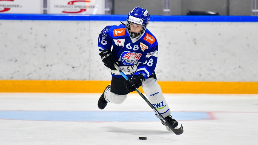 Nicolas geht ans Eishockey Peewee-Turnier 2024 (Québec)