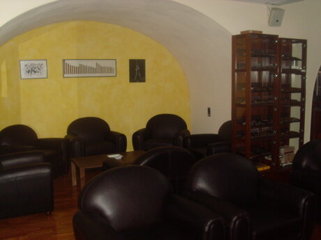 Schrittweise öffnen wir wieder....