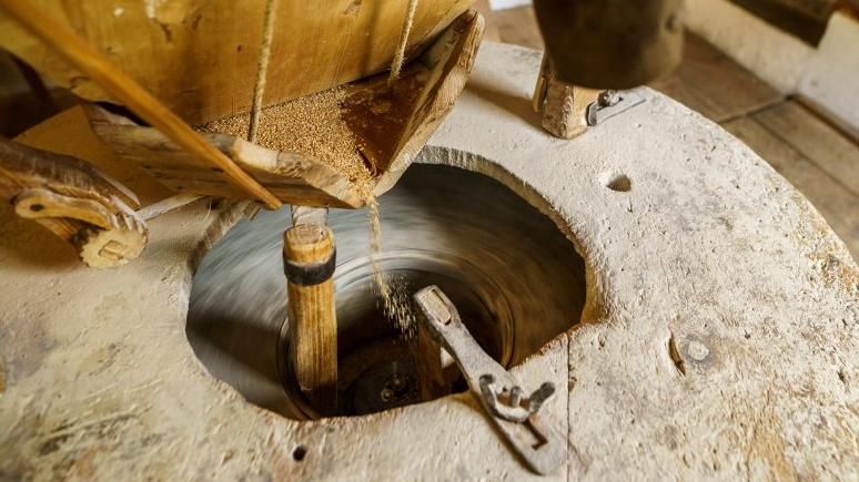 Muglin Mall in Sta.Maria GR