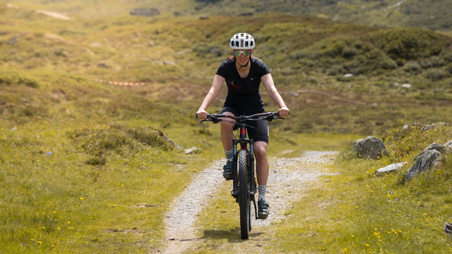 Mit deiner Unterstützung an mein erstes Weltcuprennen, Melanie Michel