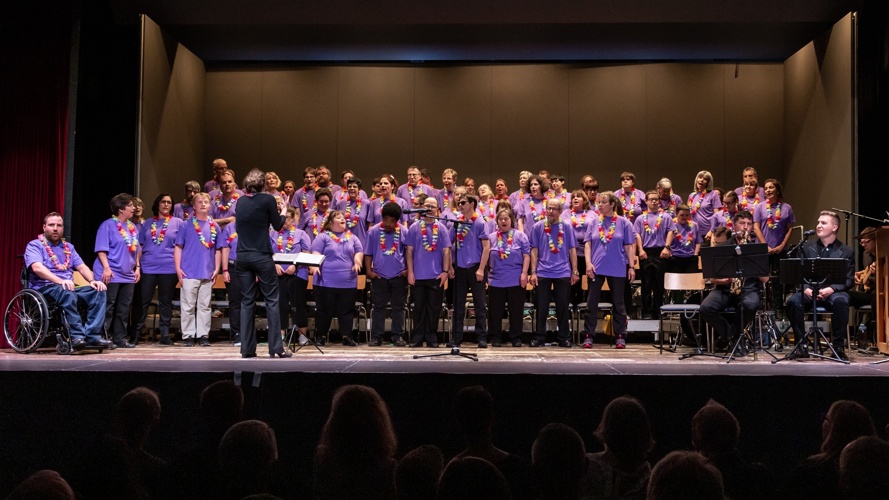 Back to the 60s: Chor insieme Zürcher Oberland