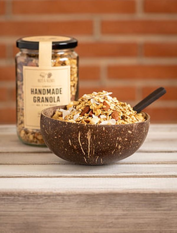 Bio-Granola, Coconut-Bowl & Löffel