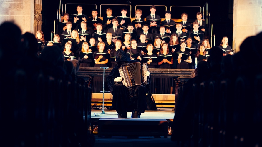 «TOTÄMÄSS» – Musik zwischen Leben und Tod