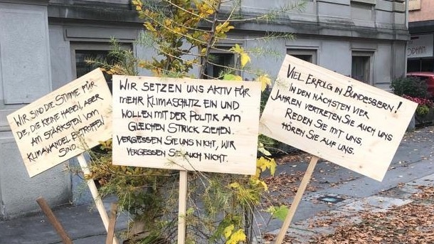 Bäume pflanzen für die Zukunft