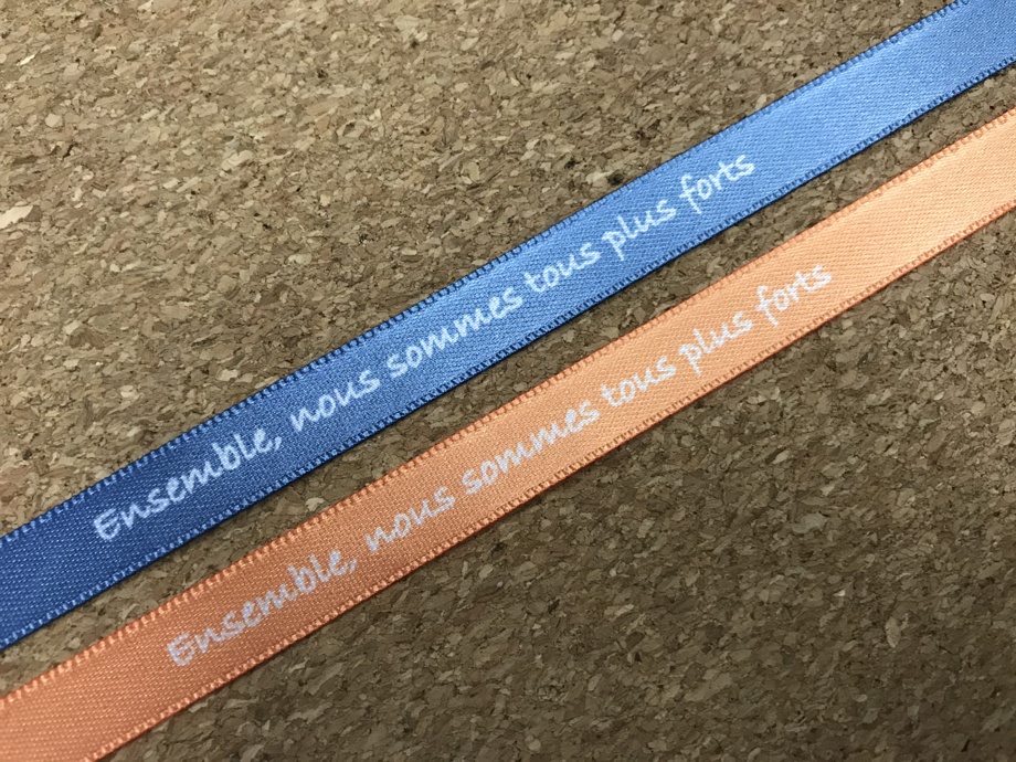 Bracelets "Ensemble, nous sommes tous plus forts"