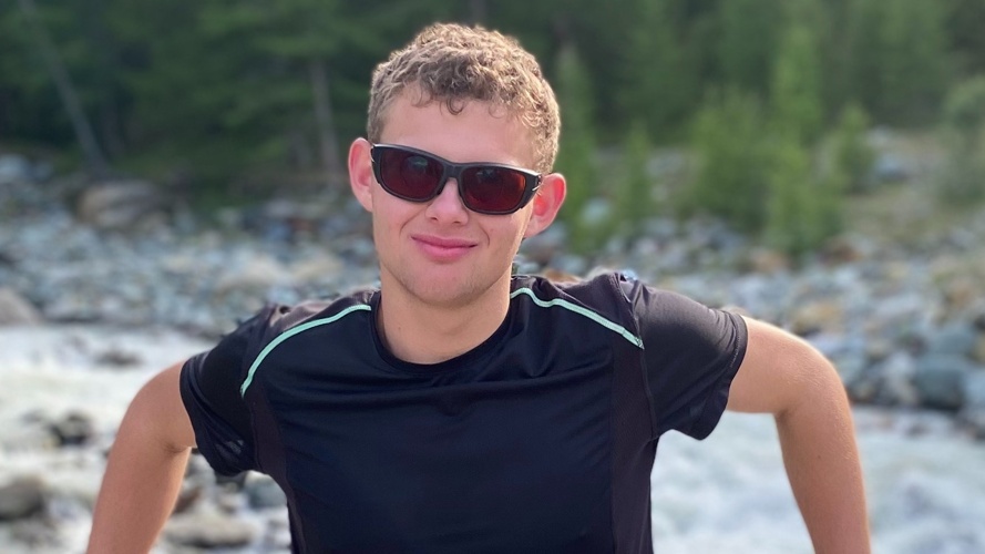 Mit Ihrer Hilfe an die Weltspitze!