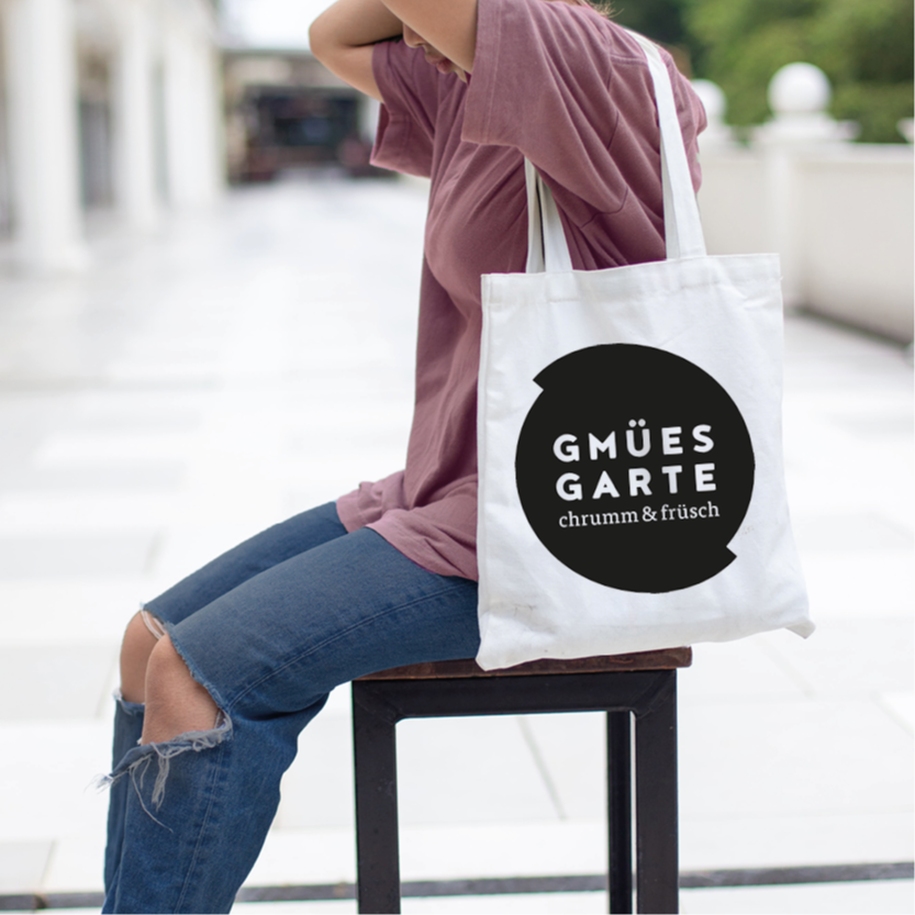 gmüesgarte-Tasche, gefüllt mit Gemüse nach Wahl