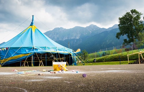 Miete Zirkuszelt für Projektwoche der Schule Ringgenberg