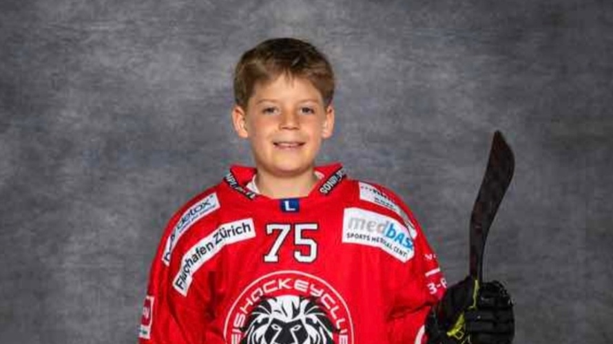 Jasper#22 ans Eishockeyturnier PeeWee in Kanada