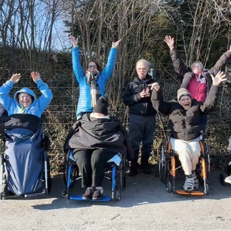 Mindestbetrag geschafft! Danke, danke und weiter so