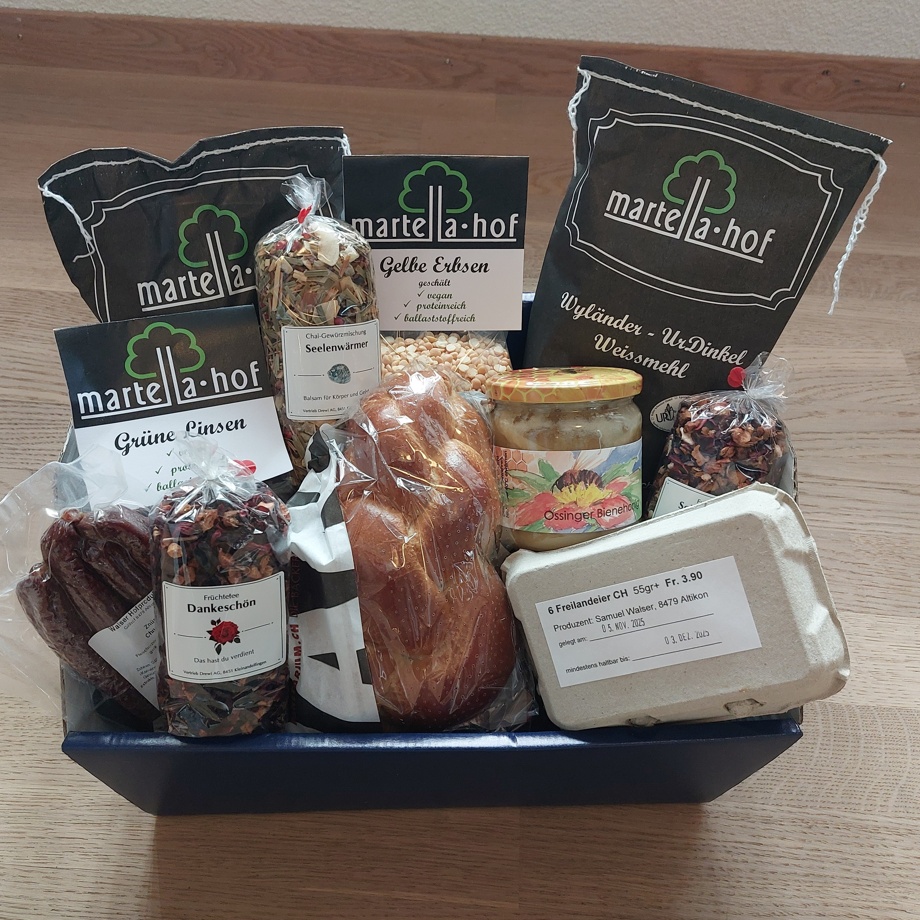Lokaler Genuss: Volg-Geschenkkorb mit regionalen Produkten