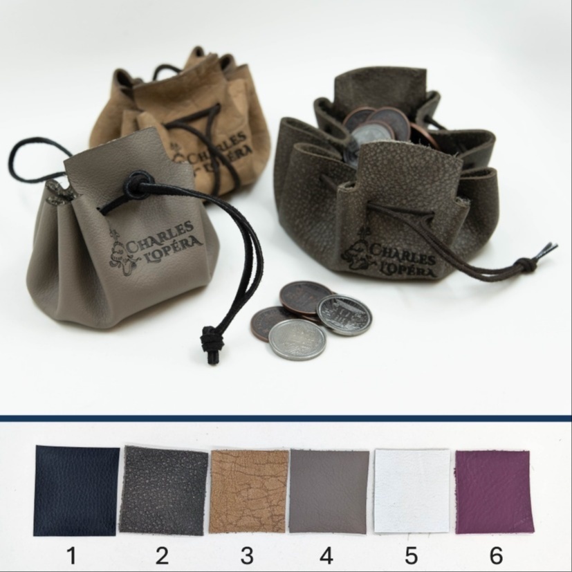 Escarcelle en cuir pyrogravée