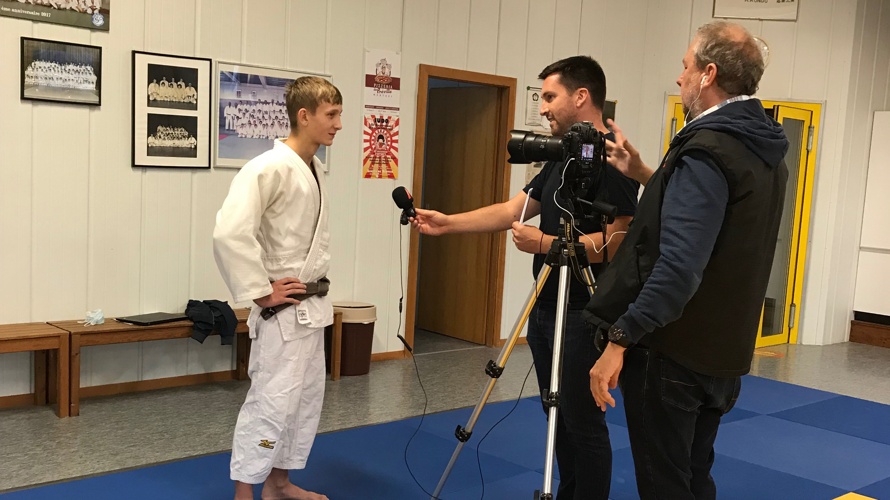 Acheter un bus pour l’école de judo Collombey-Muraz