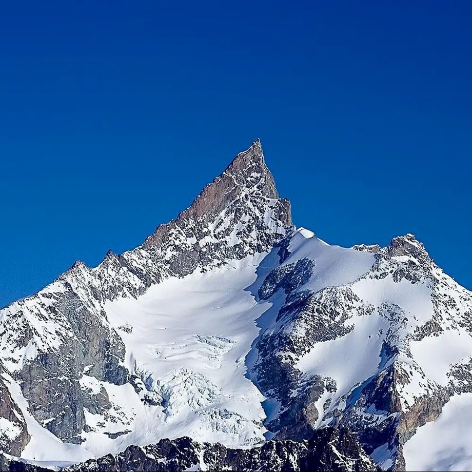 le Zinalrothorn (4221m.)
