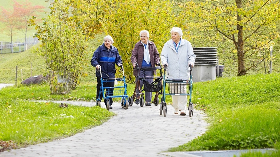 Abfahrtsweltmeister Beat Feuz verlost seinen Helm