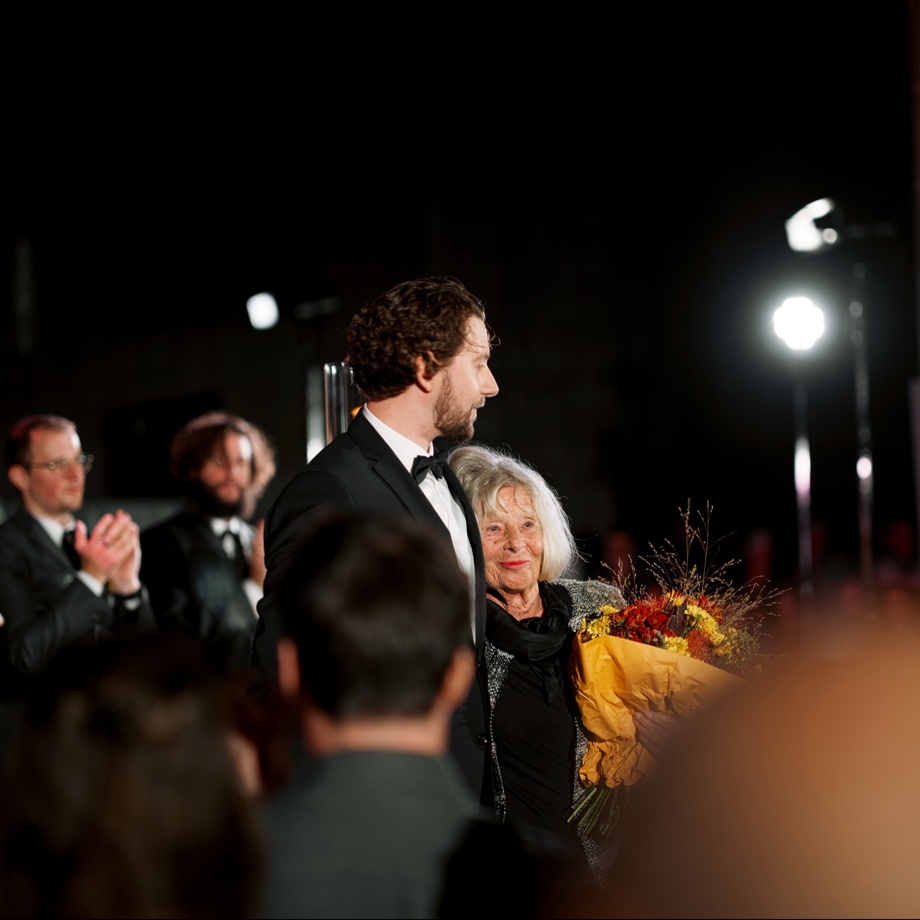 Dein Name klingt mit – bei uns im Web