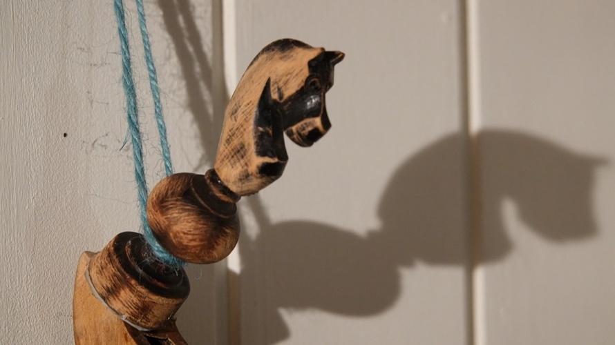 Kinderfilmoper «Saruu & Rositsa» auf die Bühne bringen