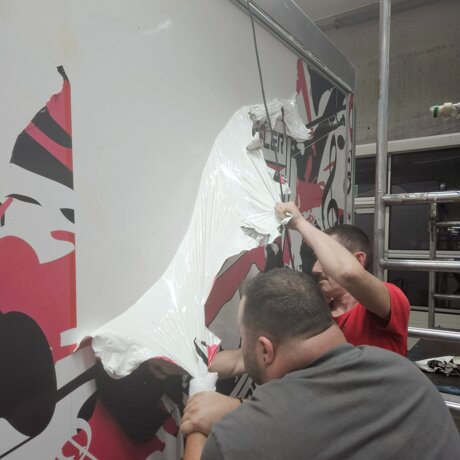 Neuer Look für den Anhänger!