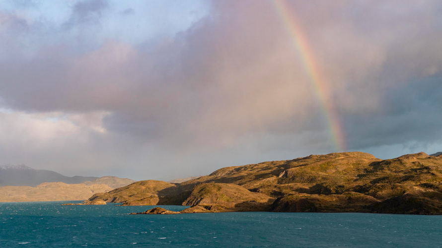 LAYERS - ein poetischer Dokumentarfilm über Wasser