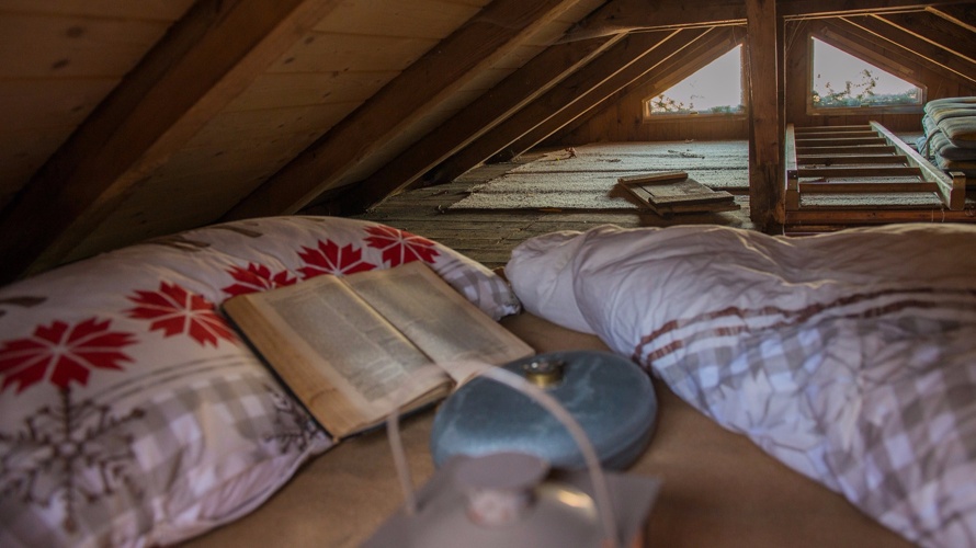 Der Samichlaus brucht für sin Esel en Unterstand