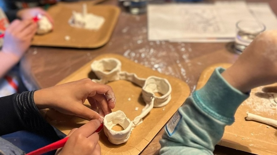 Rénovons ensemble la salle de Mandrot pour nos enfants