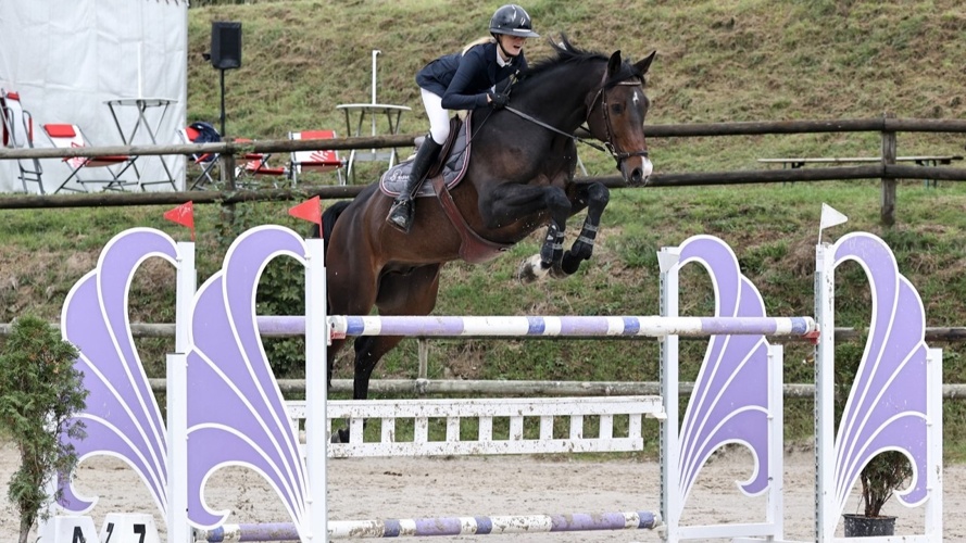 Le saut d'obstacle, mon école de vie - Eugénie Bornand
