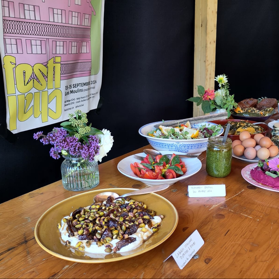 Entrée pour le dimanche avec un super brunch et des chaussettes