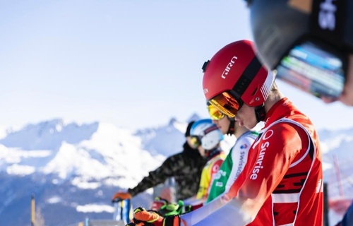 Soutenez-moi aux compétitions FIS et Coupe d'Europe en skicross!