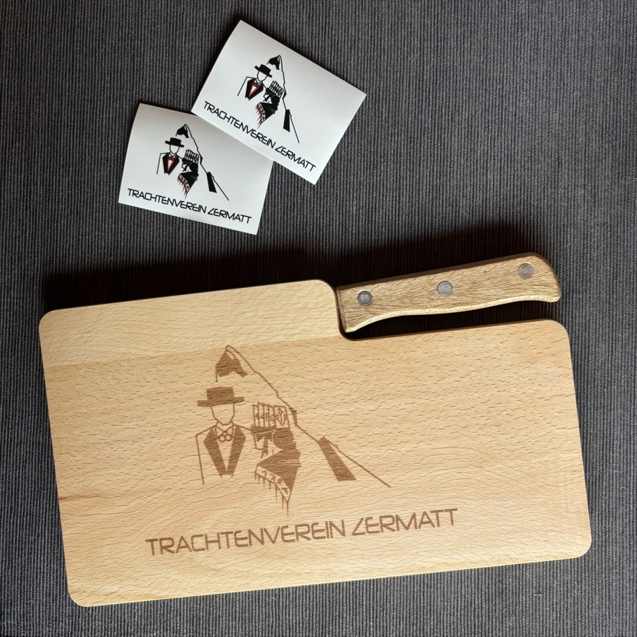 Frühstücksbrett mit Trachtenverein-Logo