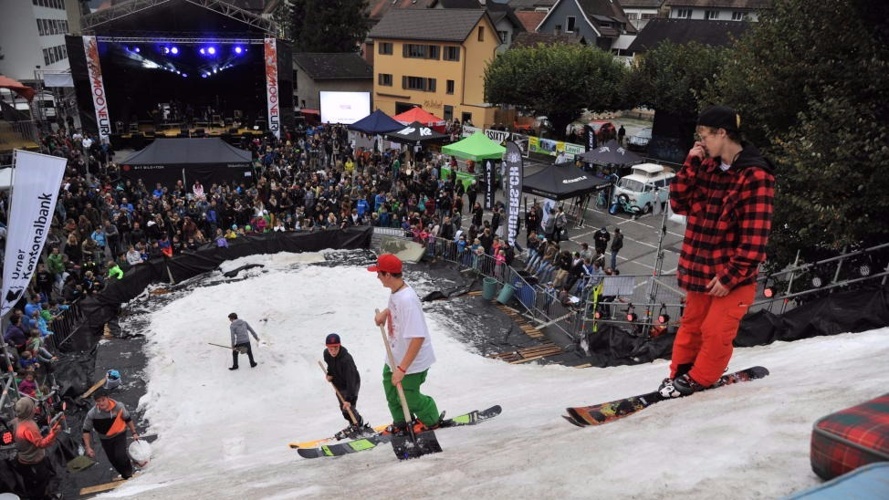 Rette "MOOVEURI 2017 - Dr Tell gumpet"