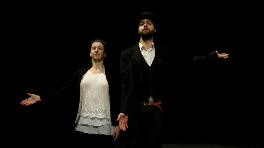 Scène mobile pour spectacles itinérants