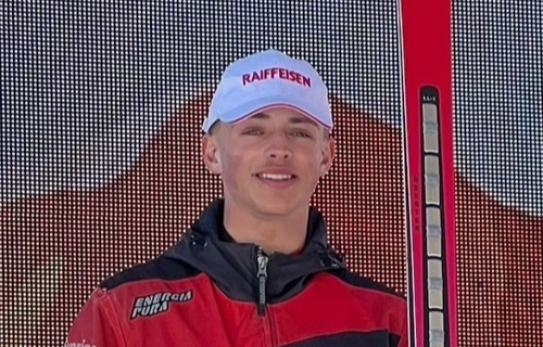 Louis Leroy, 1iere année FIS Ski Alpin, merci de me soutenir...