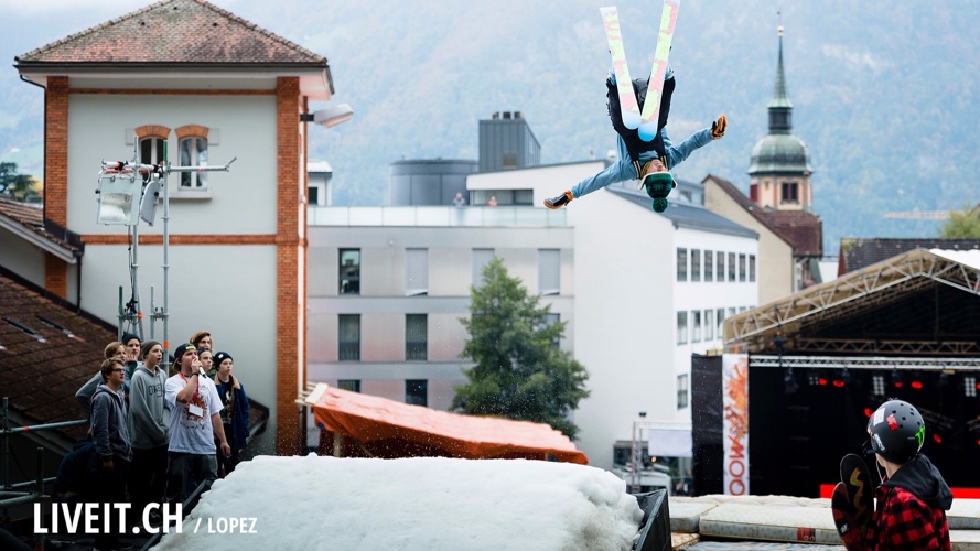 Rette "MOOVEURI 2017 - Dr Tell gumpet"