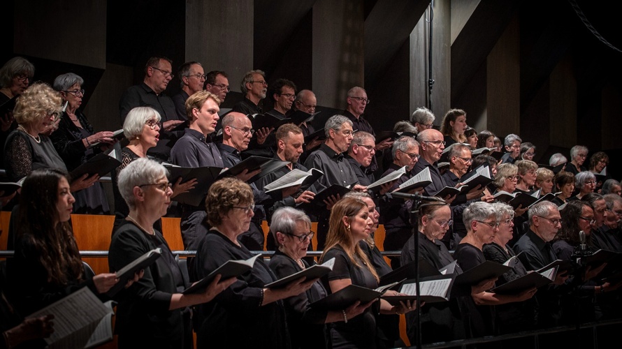 Berührend, feierlich, erhaben: Werke von Puccini und Dvořák