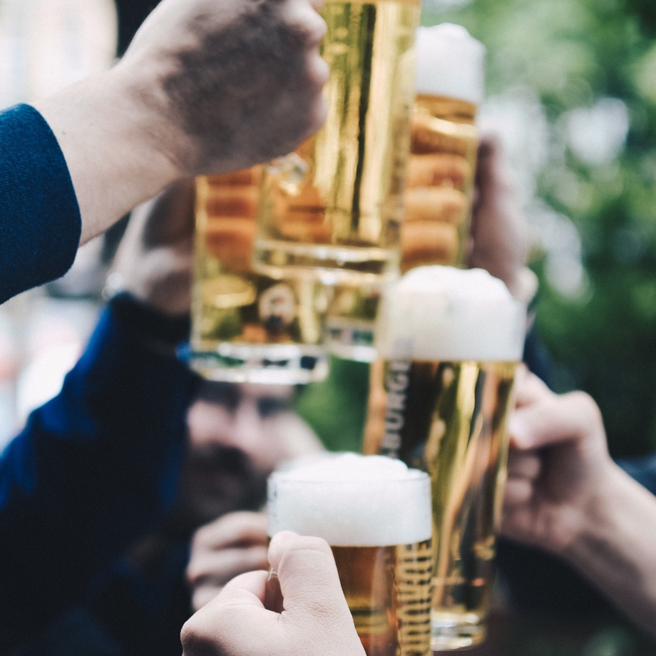 BARBIERCHEN MIT FREUNDEN