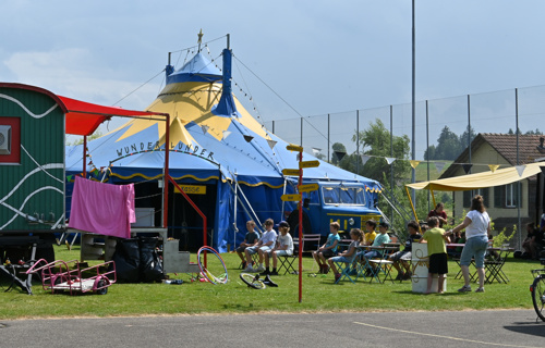 Ein neuer Zirkuswagen für den Wunderplunder