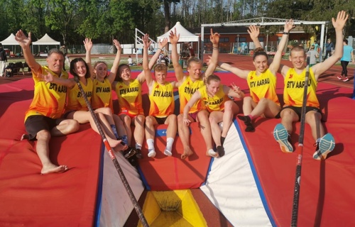 Neue Stäbe für neue Höhen - Stabhochsprung BTV Aarau Athletics
