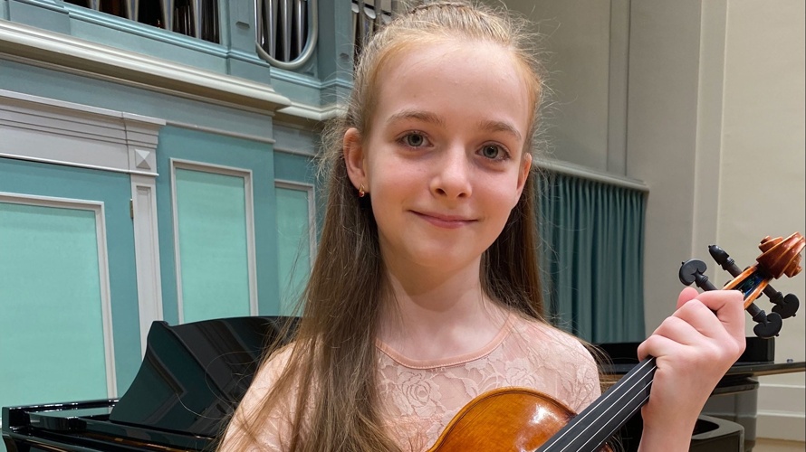 Violinenunterricht für Alisa Lehmann