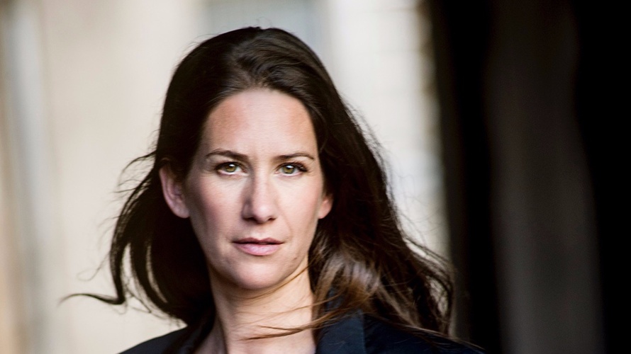 Zornig geboren - ein Mix aus Schauspiel und szenischer Lesung