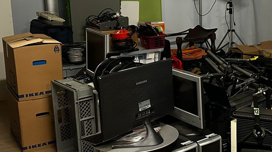 LOLY zieht um - und in ein neues Studio ein