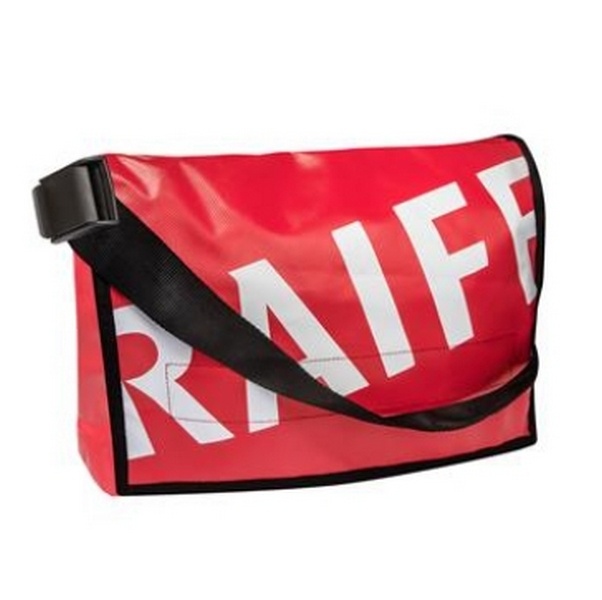 Borsa a tracolla Raiffeisen in omaggio!