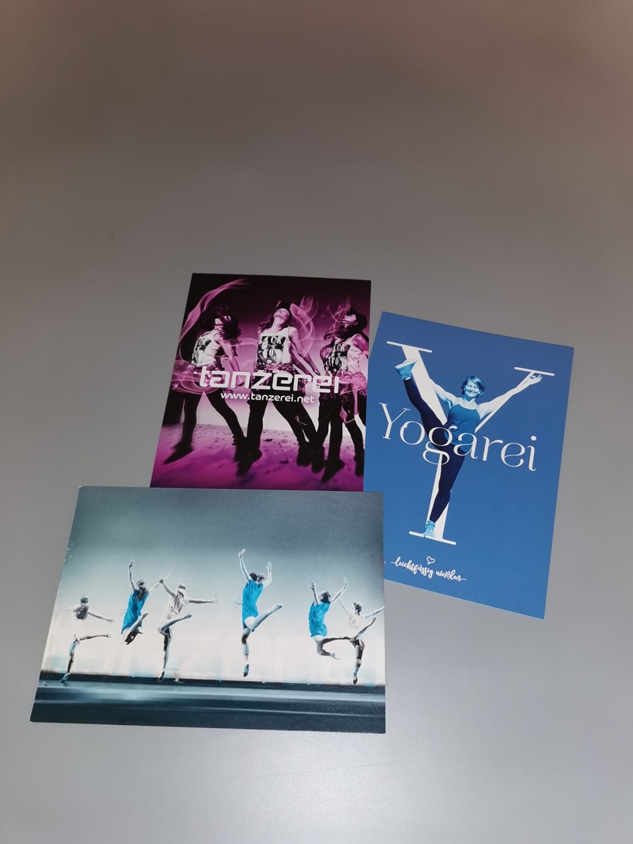 2 Lektionen in der tanzerei/yogarei