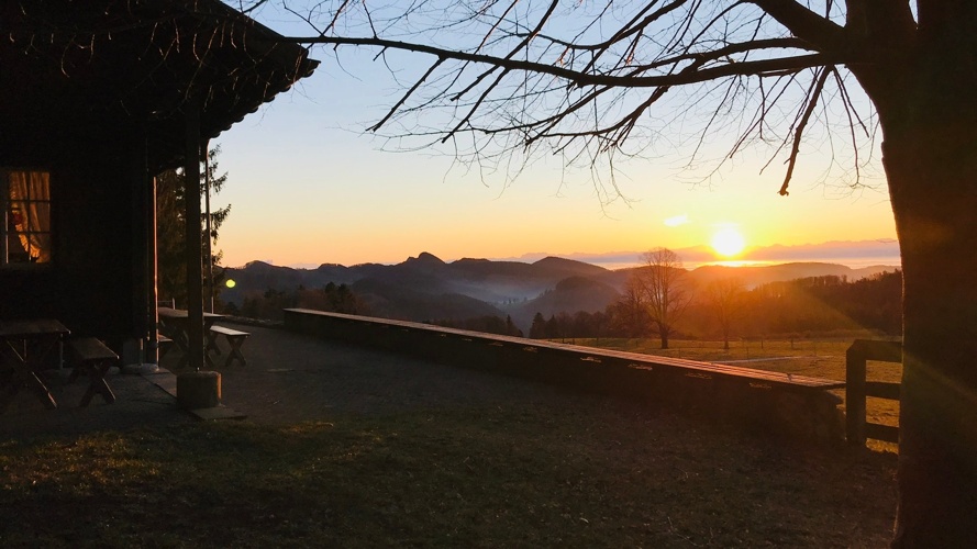 Sanierung Waldweidhütte