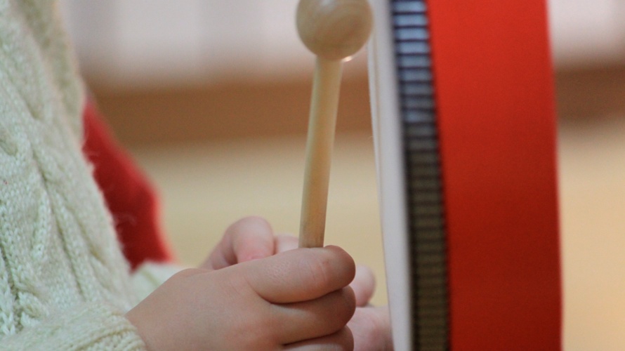 Musik von Anfang an - Schweizer Kinderlieder