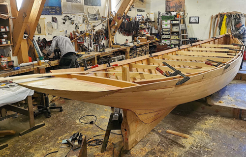 Reconstruction d'une chaloupe à vapeur du XIXème